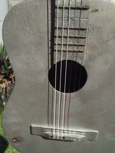 Violão reformado pronto pra uso