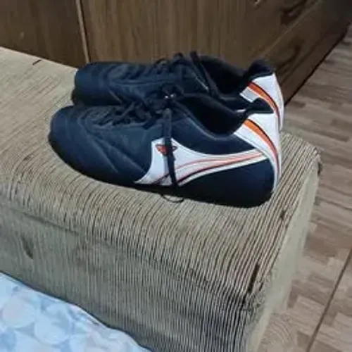 Chuteira DPlaka