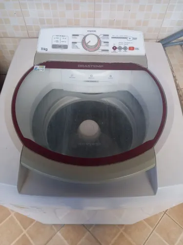Vendo Máquina de Lavar Roupas