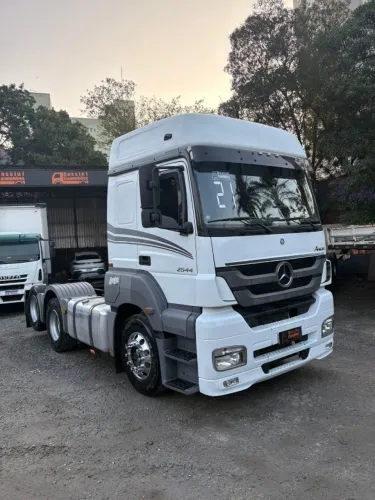 Mb Axor 2544 2021 6x2 Teto alto