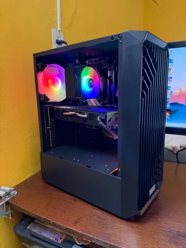 PC GAMER I5 8500T/ RX 580 8GB/ 16GB DDR4/ SSD 240GB HD 750GB/ WINDOWS 11 PACOTE OFFICE