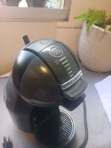 Máquina de café expresso dolce gusto