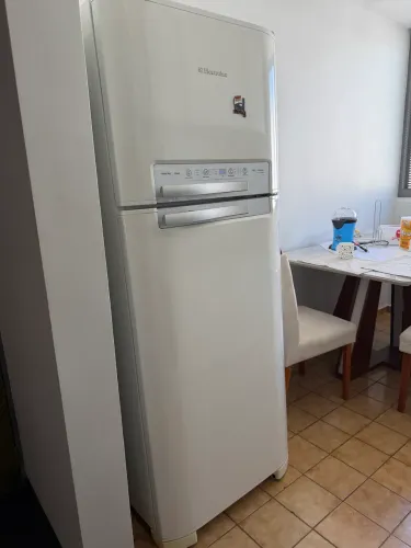 Geladeira grande e excelente preço