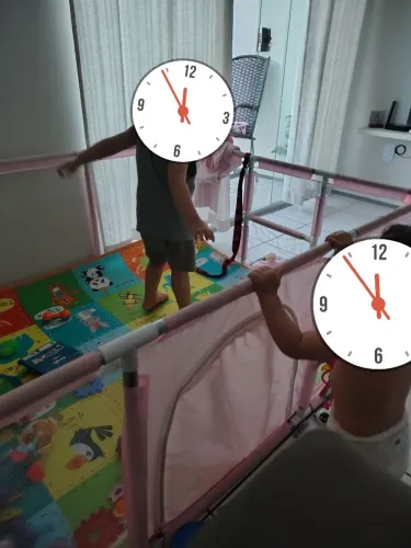 Cercadinho infantil rosa