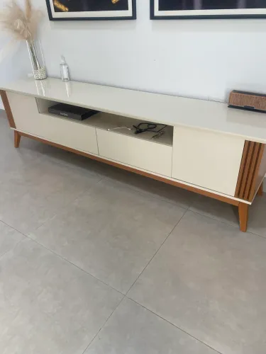 Vendo móvel rack em mdf super conservado? medida. 2,20
