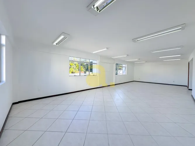 SALA COMERCIAL PARA ALUGAR NO CENTRO DE 89,56m²