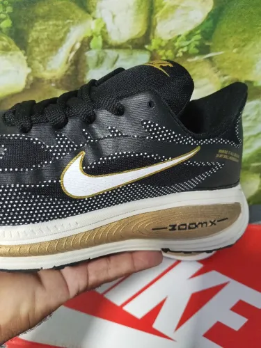 Vendo tênis ? Nike zoom