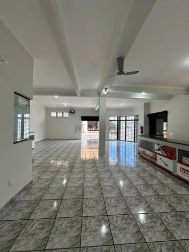 Imóvel Comercial para aluguel com 150 m² e 1 quarto em Vila Falcão, Bauru - SP