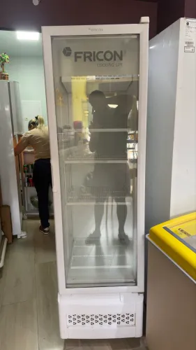Freezer expositor para refrigerantes 284 litros