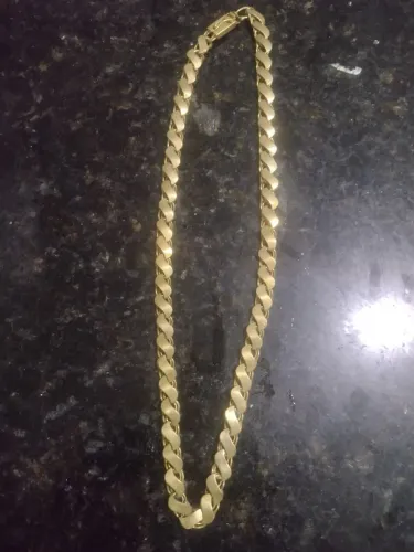 Cordão moeda antiga friso