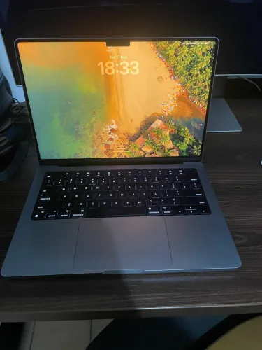 MacBook Pro m1 14 1TB