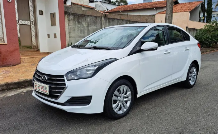 Hyundai HB20S C.style/c.plus1.6 Flex 16V Aut. 4P 2016