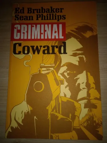 Criminal por Ed Brubaker volume 1 importado em inglês