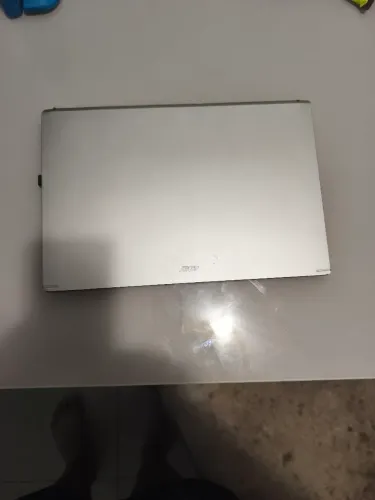Acer Aspire 5 (A515-57)