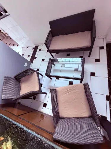 Conjunto Garden Sofá, Poltrona e Mesa de Centro com vidro