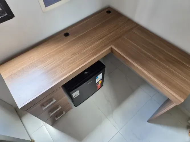 Mesa escrivaninha
