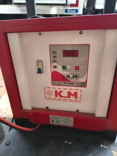 Carregador de bateria de carros elétricos