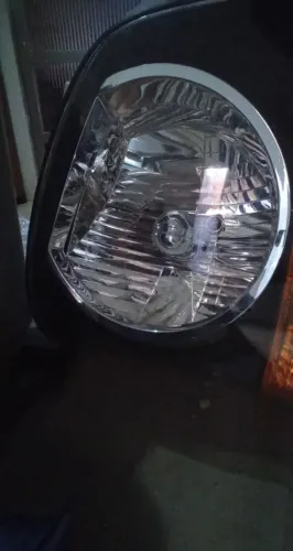 Farol da Kia bongô 2002 a 2010