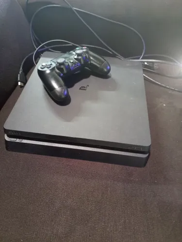 PS4 SLIM 500 GB