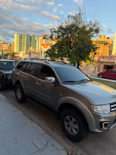 Mitsubishi Pajero Dakar HPE 3.2 4X4 T.I Dies 5P AUT 2014