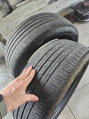 PAR PNEU ARO 18 // 225 65 18