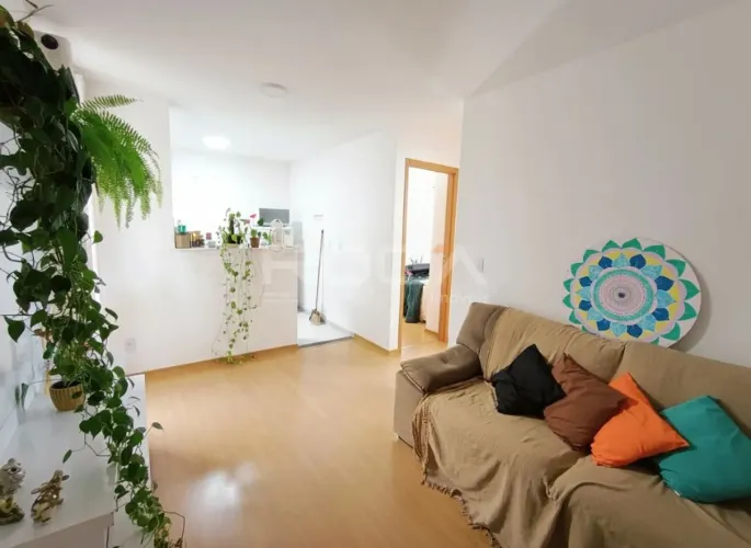 Apartamento Padrão para Alugar no Jardim Hikare em São Carlos - Conforto e Praticidade