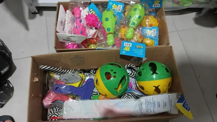 Produtos Pets em geral. Obs. Preciso liberar espaço, valor que eu paguei R$1.900,00 reais