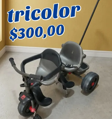 Triciclo infantil 