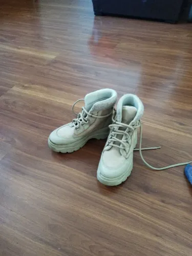 Bota curta