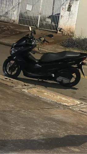 Pcx 2016 preta Honda