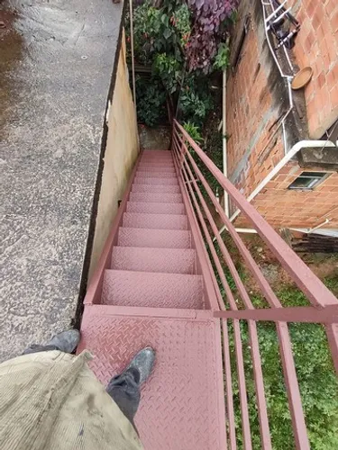Serviços de serralheria
