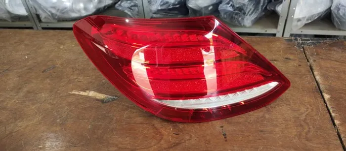 Lanterna Mercedes classe e 2015 2016 2017 2018