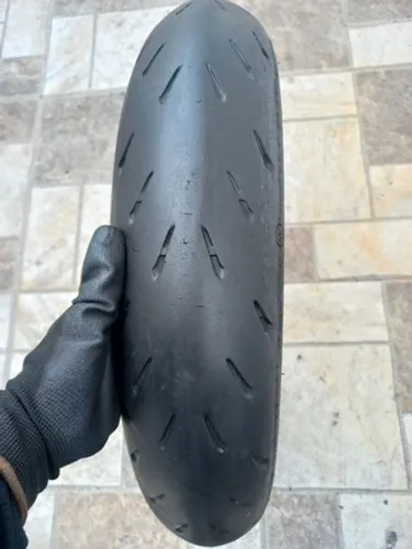 Pneu Michelin Power RS 120/70-17