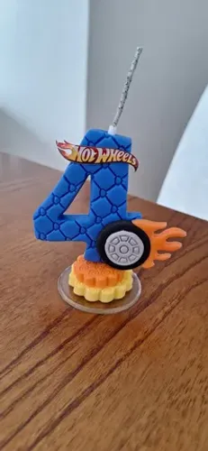 Vela hot wheels n.4