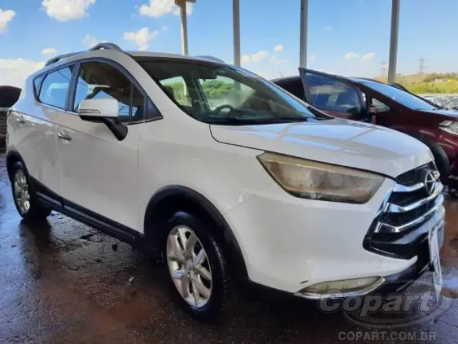 SUCATA JAC T5 2018
