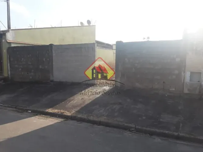 Venda de Terreno / Área na cidade de Taubaté