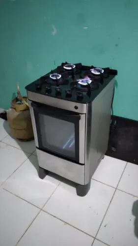 Vende-se fogão de mesa de vidro