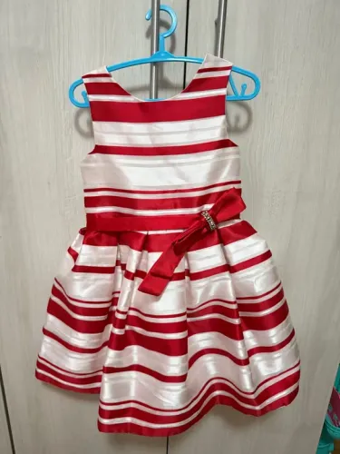 Vestido infantil listrado vermelho e branco TAM 3/4