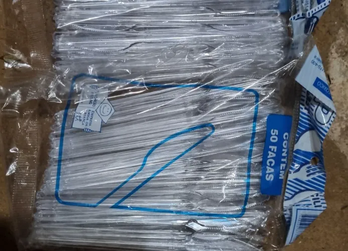 Faca Refeição Cristal descartavel 20x50