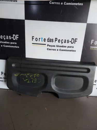 Tampão Do Porta Mala Do Celta 2001/08 C/Detalhe - 2014