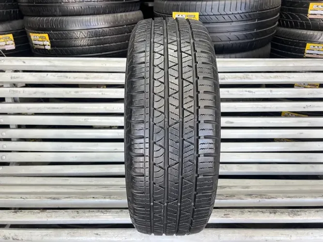 Pneu 195/60/16 Continental CrossContact LX R$299,00 / Pneu 195/60R16