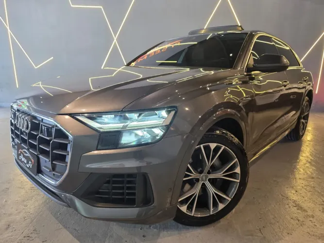 Audi Q8 Perform. 3.0 TFSI Coupe Quat. S-tron. 2020
