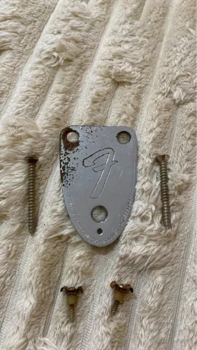 Original Fender 1979. Neck Plate + String Guides