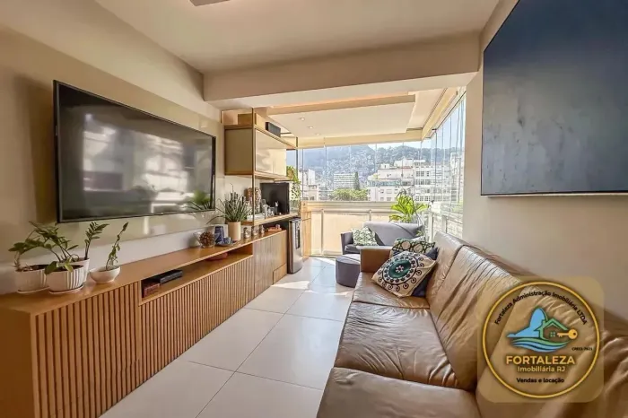 Apartamento em Botafogo 4 quartos (1 suíte) 98 m² Mobiliado Condomínio Vogue Próx. ao metr