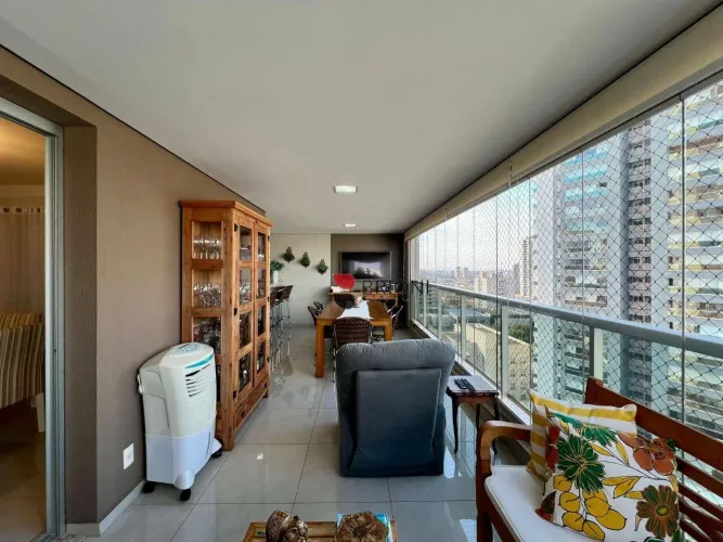Apartamento com 3 dormitórios/suítes à venda, 214 m² por R$ 1.600.000,00 - Jardim Botânico