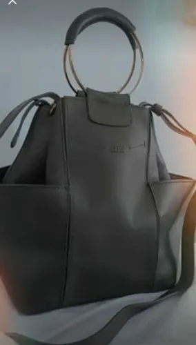 LINDA BOLSA AREZZO COURO LEGÍTIMO 