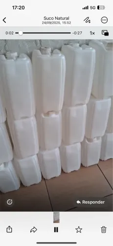 Vendo galão de 20lt