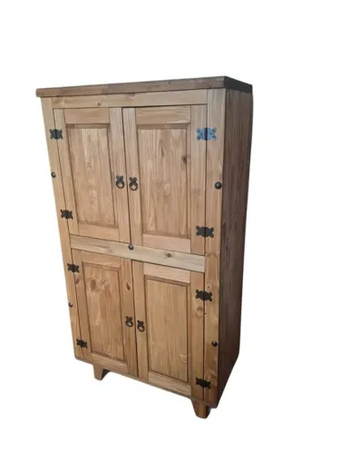 Paneleiro de Madeira com 4 Portas