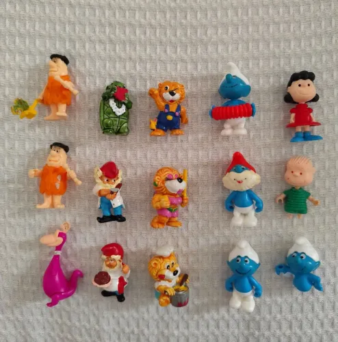 Kinder Ovo Leoventura, Tartalegre, Anões, Smurfs, Flintstones, Snoopy e Hipopo