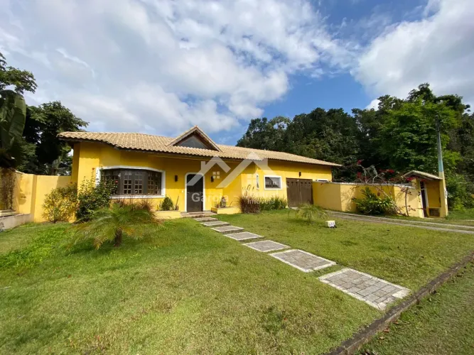 Casa em condomínio em Peruíbe
